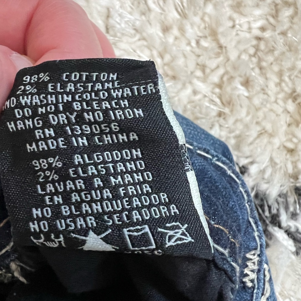 LIKE NEW! GRACE IN LA easyfit jeans - Picture 6 of 6
